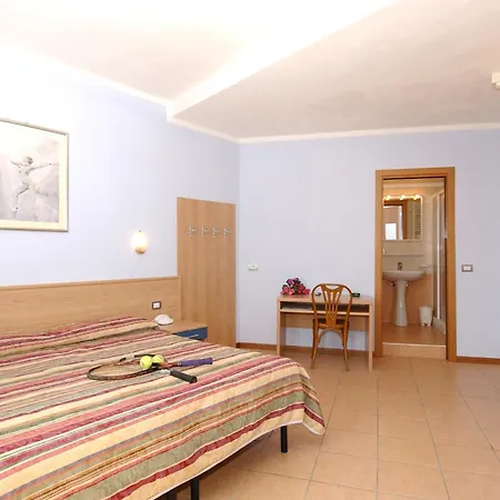 Park Faver מלון Tremosine